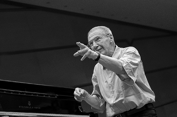 2004