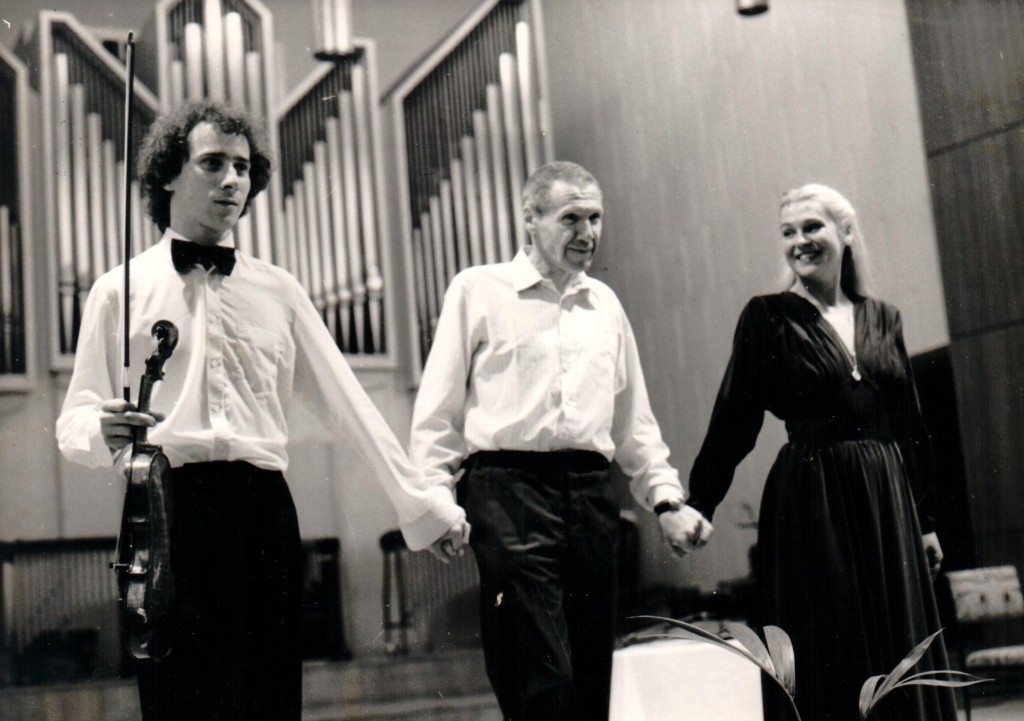 1987