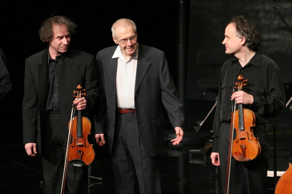 2006