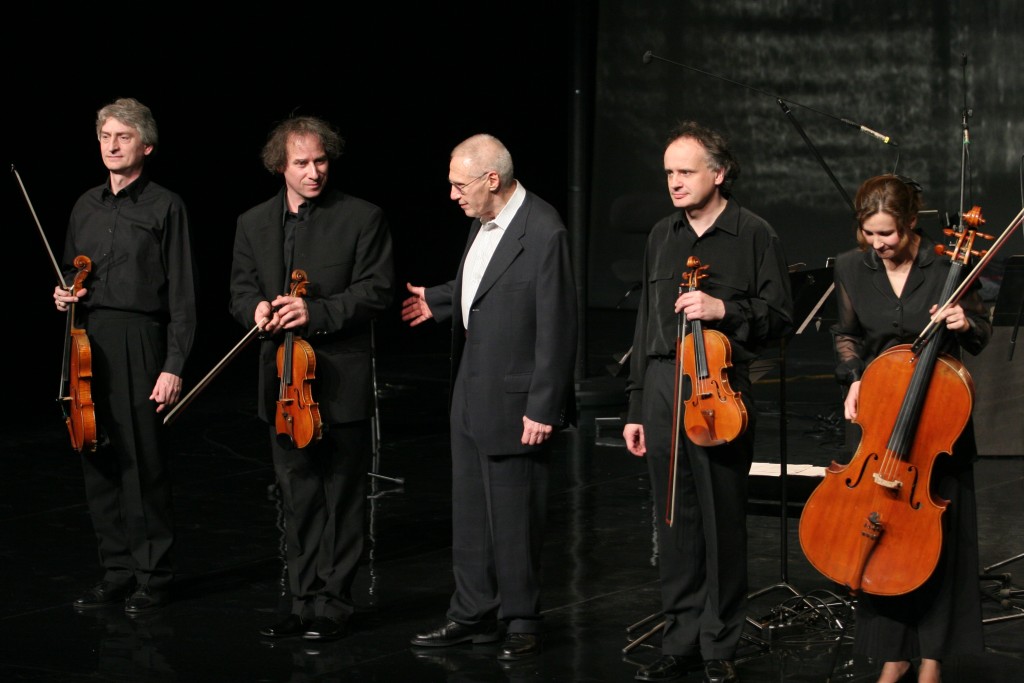 2006