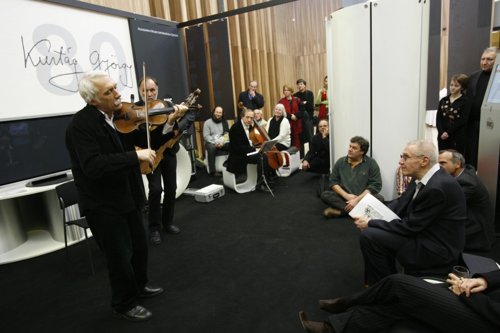 2006