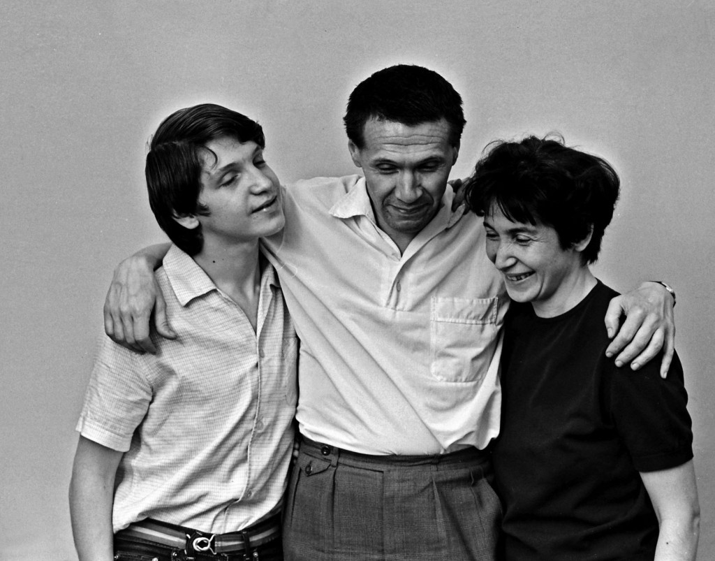 1968
